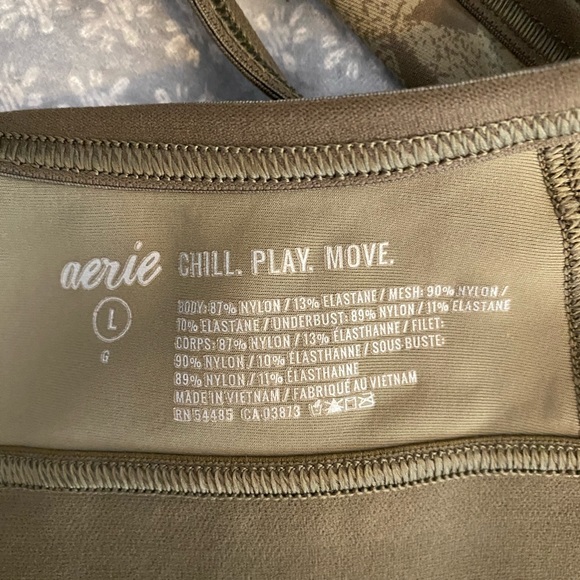 Aerie sports bra size large - Picture 3 of 3